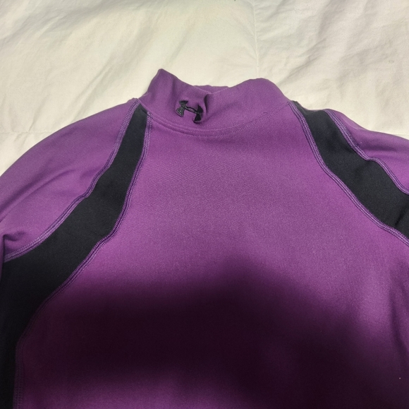Purple & black Under Armor Fitted under shirt - Picture 8 of 9